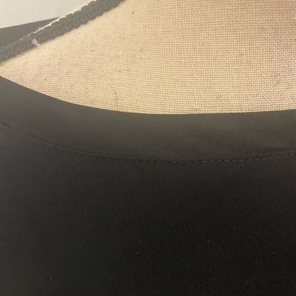 Sisley belted dress, size 4 - Picture 3 of 13